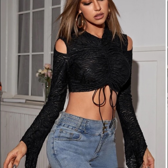 Mesh Velvet Top with Butterfly Sleeve and Cut out - Picture 3 of 3